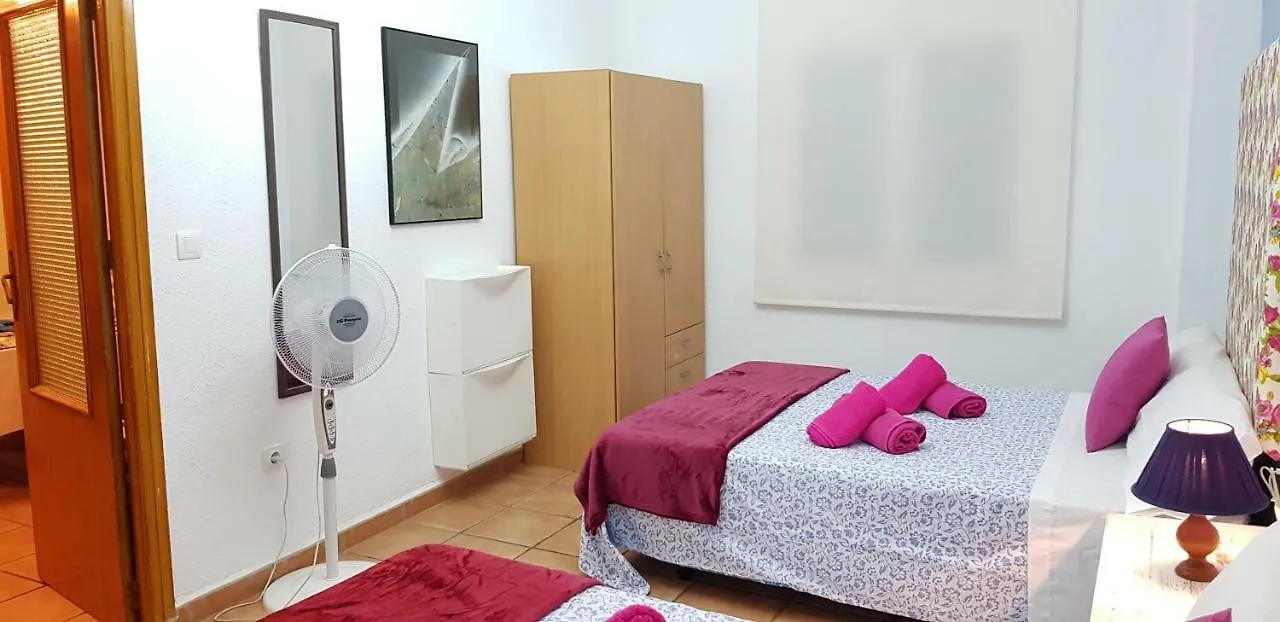 Calle Frailes, 7 Apartamento 2 Granada Spain